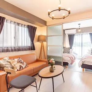 Bijou Bloom Apartment