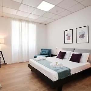  Apartment Splendido A 15 Minuti Da Centro Italy